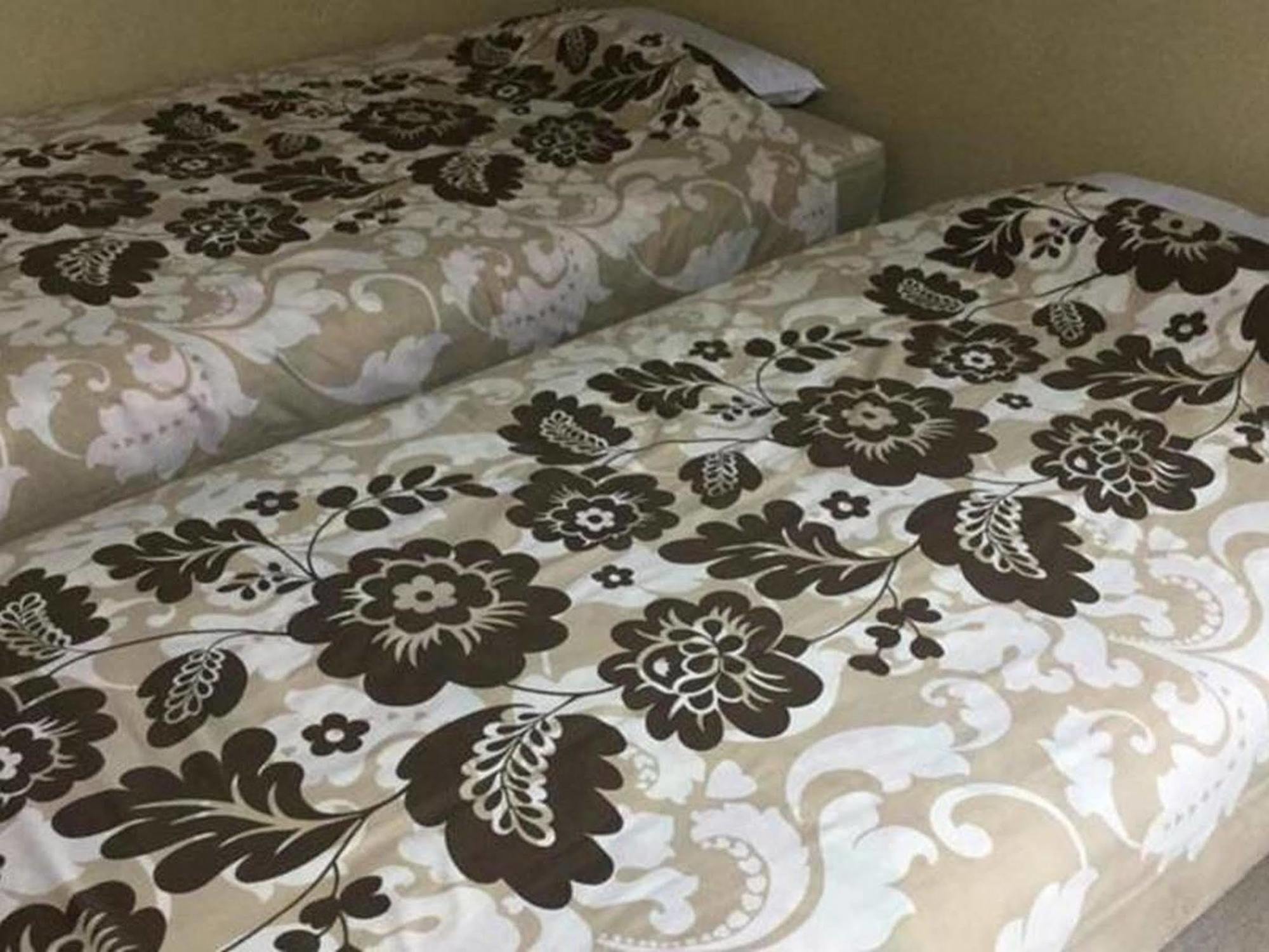 Pension Ken And Mary Біей Екстер'єр фото